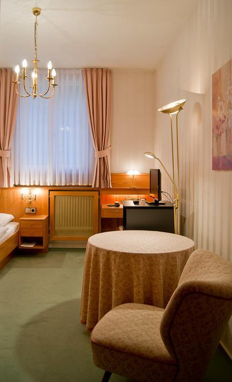 Zum Kranz Garni Bad Rippoldsau-Schapbach Room photo